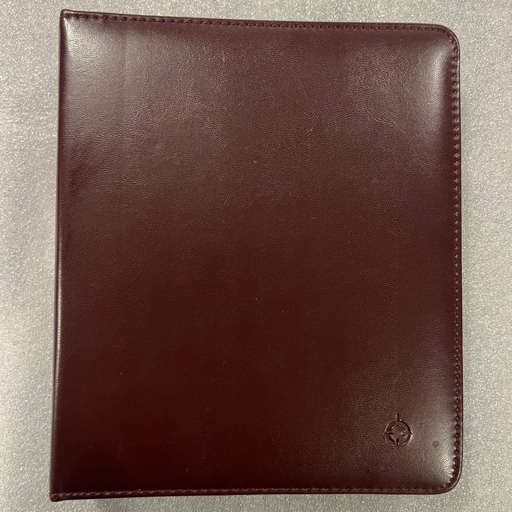 Franklin Covey planner 
Brown Leather Portfolio